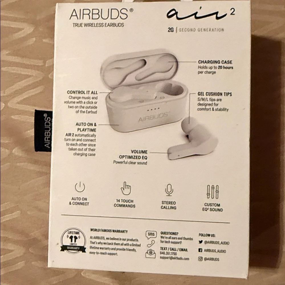 Air2 True Wireless Earbuds in White -